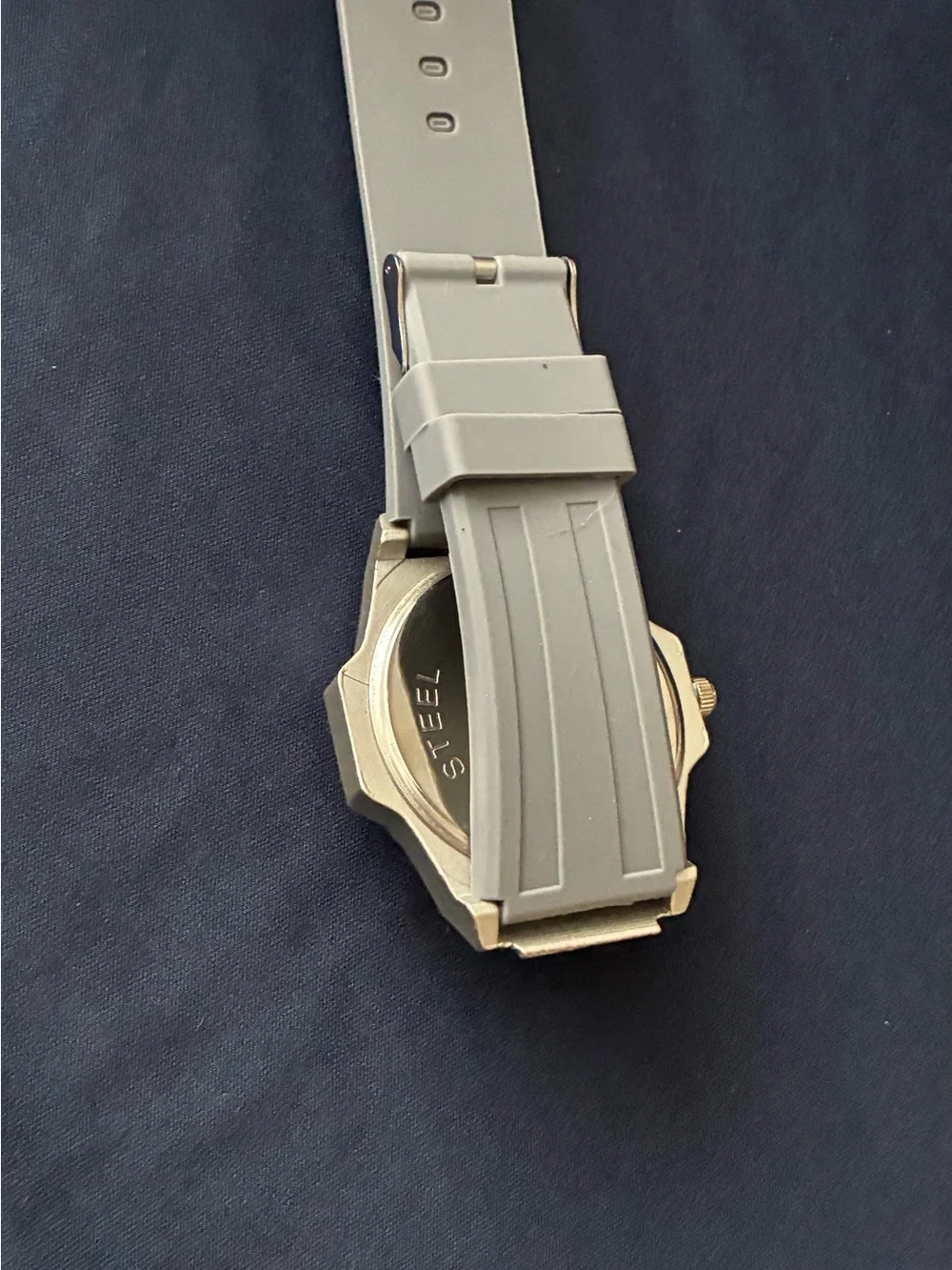 Skeleton Dial Gray Sport Watch with Rubber Strap